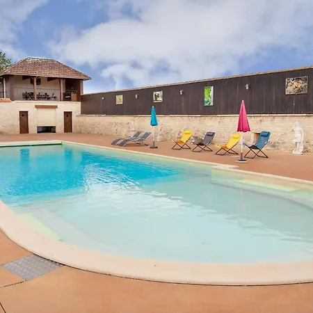 Amazing Home In Lonnes With Heated Swimming Pool Dom wakacyjny