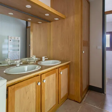 Amazing Home In Lonnes With Heated Swimming Pool Dom wakacyjny