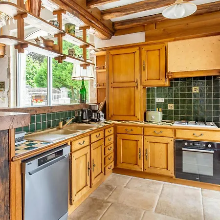 Dom wakacyjny Amazing Home In Lonnes With Heated Swimming Pool *