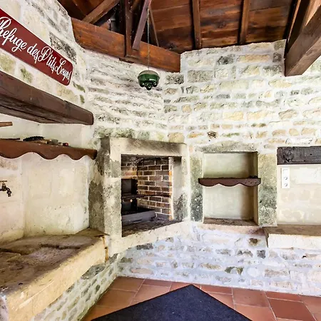Amazing Home In Lonnes With Heated Swimming Pool Dom wakacyjny Lonnes