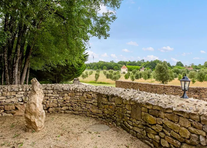 Gorgeous In With Heated Swimming Pool Сasa de vacaciones Lonnes